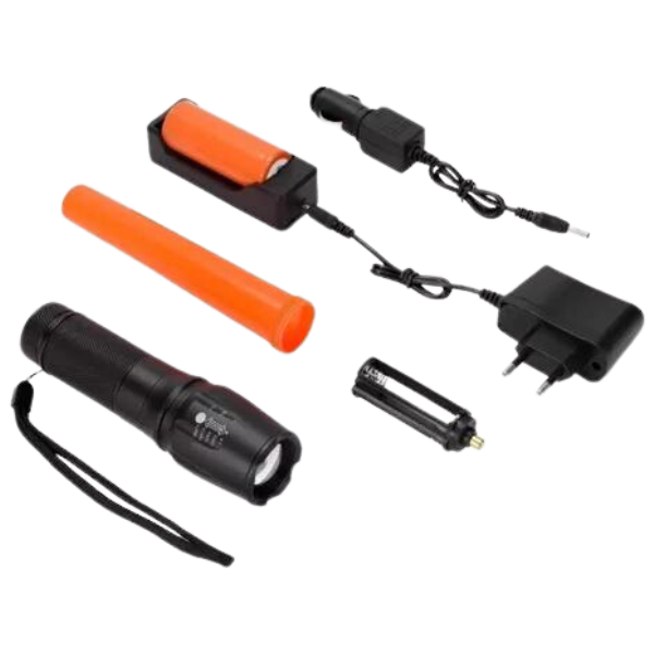 Lanterna Tática Militar X900 Recarregável Zoom.