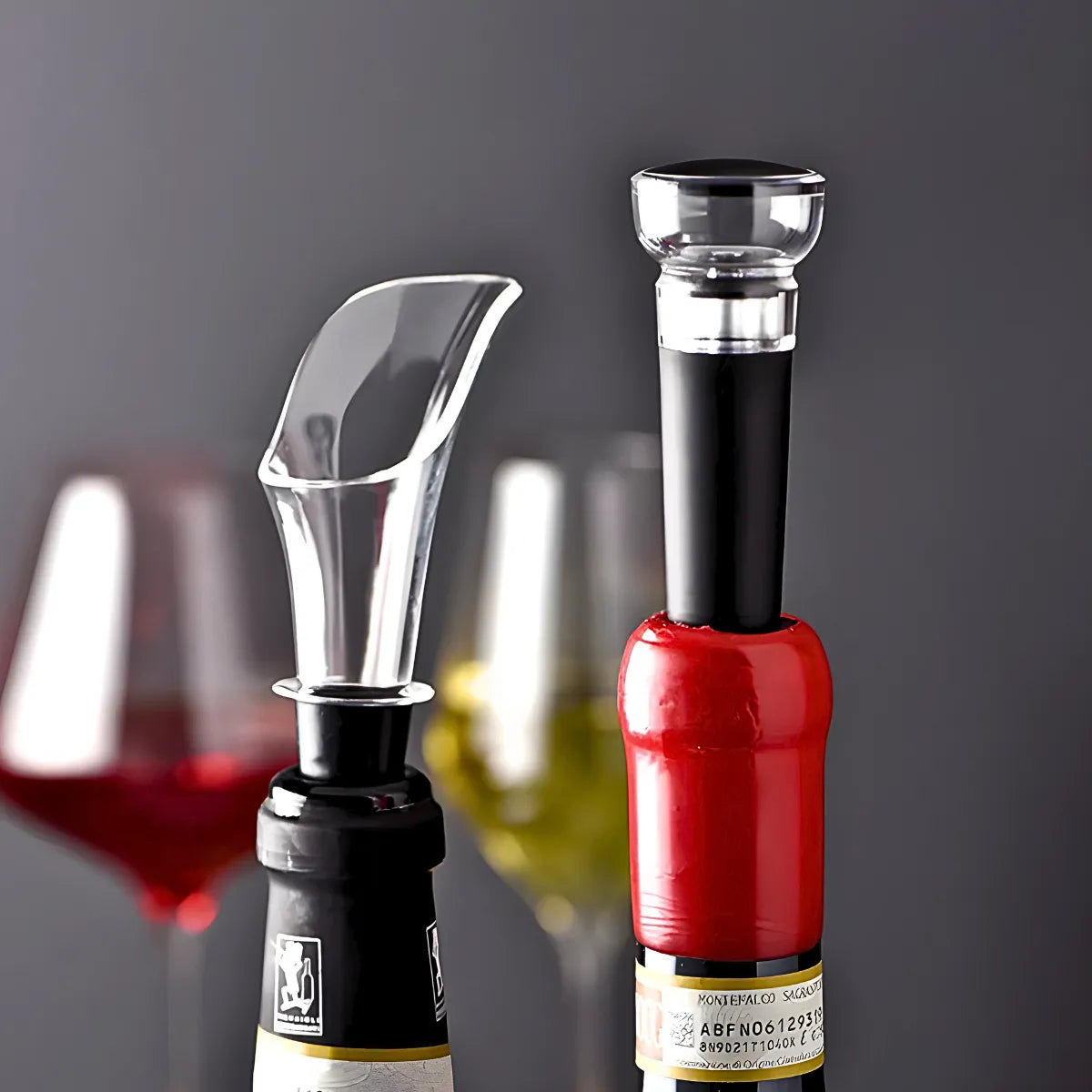 Kit Para Vinho Com Bico Aerador e Rolha Tampa a Vácuo.