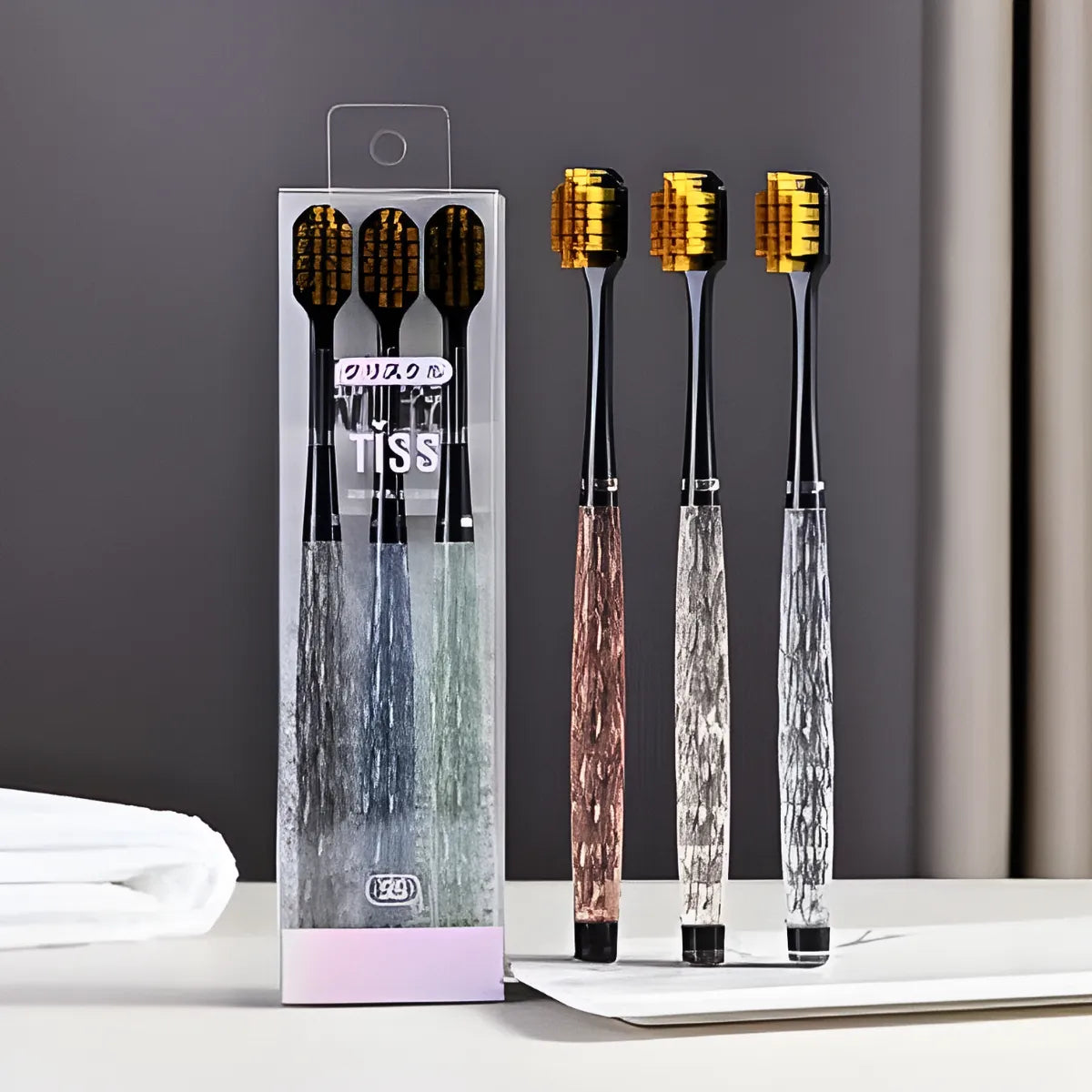 Kit 3 Escovas De Dente com Cabo De Cristal.