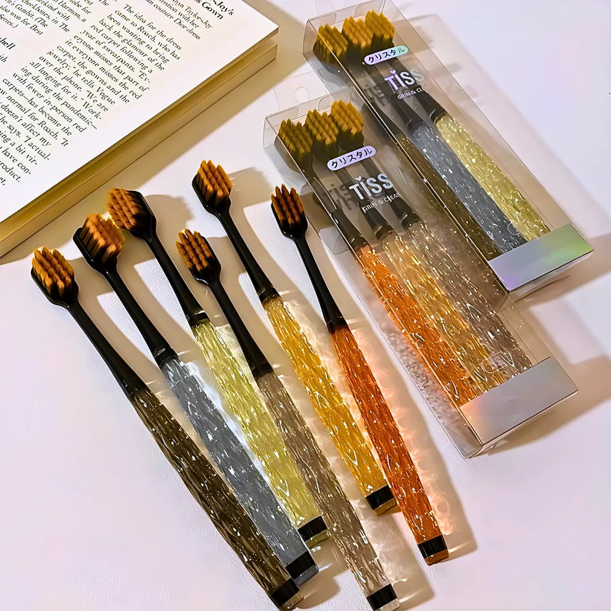 Kit 3 Escovas De Dente com Cabo De Cristal.